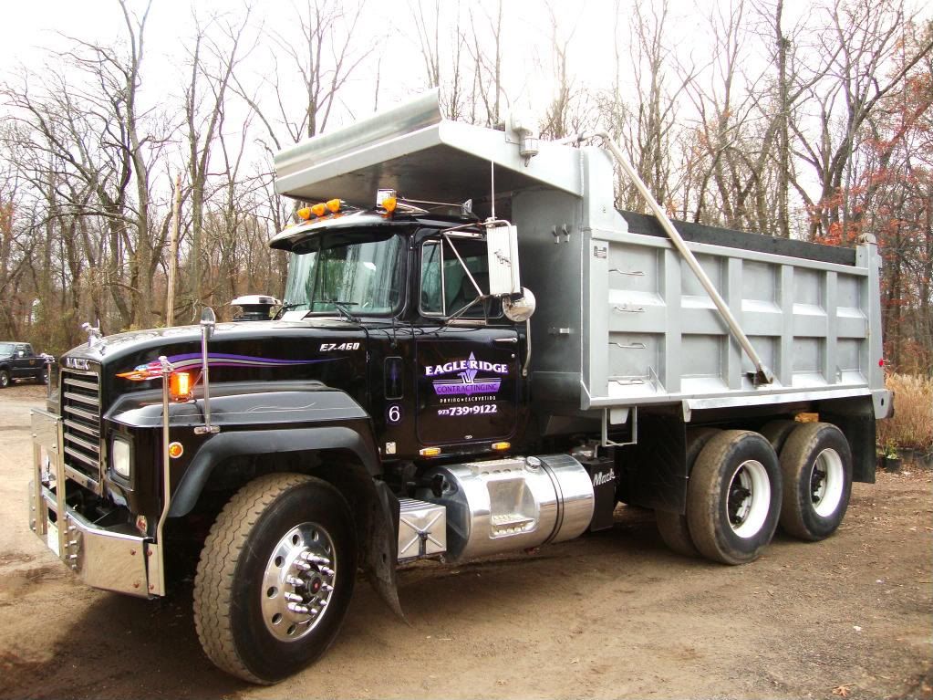 Used Mack Truck Mack Tandem Dump Truck for Sale RD688S for sale